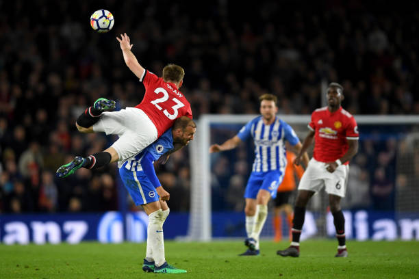 了高空球争 了高空球争